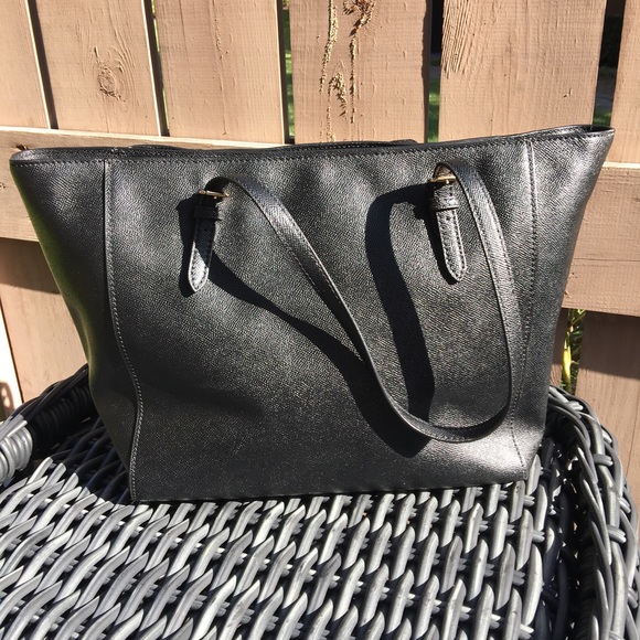 Authentic Black Coach Zip Top Tote - EUC - Picture 3 of 15